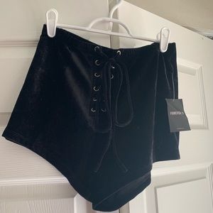 Velvet Tie Front Black Shorts